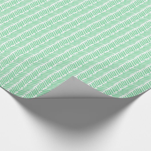 Pasen Shamrock Mint Groen Wit Zigzag Stripes Cadeaupapier (Hoek)