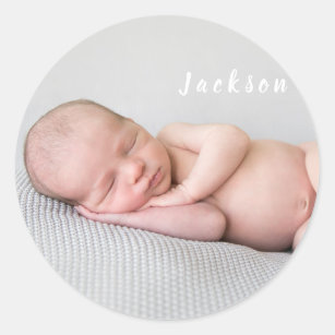 Pasgeboren baby aankondiging liefde voor familiefo ronde sticker