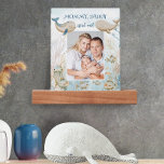 Pasgeboren Baby Foto onder het Zee Nursery Lijst Fotoplankje<br><div class="desc">Pasgeboren baby foto met aangepaste titel, zoals mama daddy & me! Natuurlijk en zacht waterverf ontwerp in blauw en beige met walvissen, vissen en koraal onder het zee. Waanzinnige belettering en boho styling. Voor het coördineren van uitnodigingen, briefpapier, games en decor van de dag van het evenement, bladert u door...</div>
