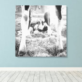 Pasgeboren Holstein Calf Canvas Afdruk (Insitu (Houten vloer))