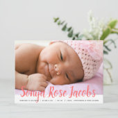 Pasgeboren Meisjesnaam Roze Script Overlay Geboort Aankondiging (Staand voorkant)
