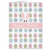 Pasgebundelde en meerkleurige gedecorreerde eieren