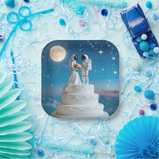 Pasgehuwde astronauten op een trouwtaart papieren bordje (Feest)