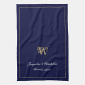 Pasgetrouwd Of Huwelijkscadeau Elegant Monogram Na Theedoek (Verticaal)