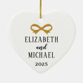 Pasgetrouwde Hart Kerstversiering 1e getrouwd Keramisch Ornament (Achterkant)