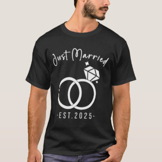Pasgetrouwden 2025 Bruid En Bruidegom Huwelijkspla T-shirt