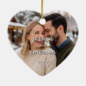 Pasgetrouwden Eerste Kerstmis Hartvormige Aandenke Keramisch Ornament (Achterkant)