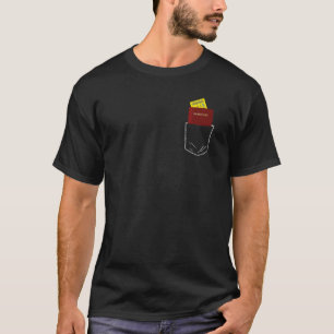 Paspoort in mijn Pocket World-reiziger & Wereldbol T-shirt