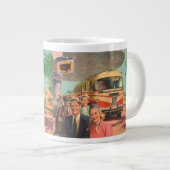  passagiers op vakantie bij de busdepot grote koffiekop (Voorkant rechts)