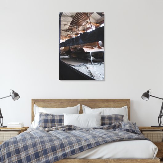 Passagiersauto's met houten muren op het Le Mastro Canvas Afdruk (Insitu (Slaapkamer))