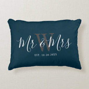 Passen getrouwd de heer Navy Blue Script Monogram  Accent Kussen