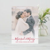 Passen getrouwd Foto Getrouwd en vrolijk kerstscri Feestdagenkaart (Staand voorkant)