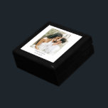 Passen getrouwd foto Keepsake Box Cadeaudoosje<br><div class="desc">Een gepersonaliseerde trouwfoto-houtkakeldoos. Vervang deze foto door je eigen favoriete trouwfoto.</div>