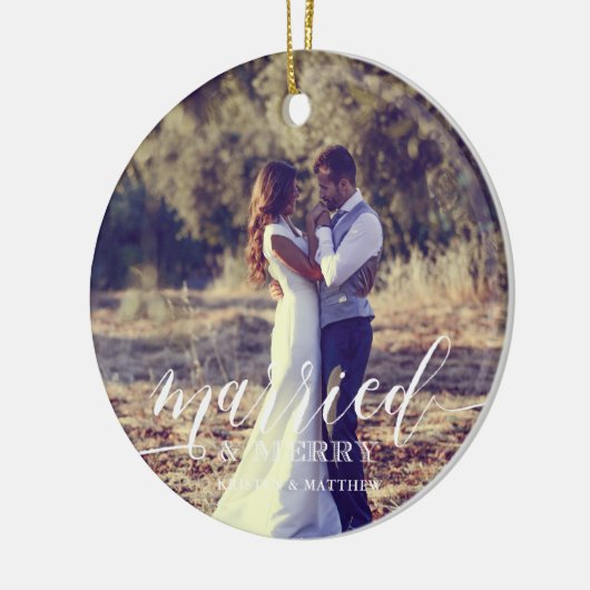 Passen getrouwd met kerstfoto's "Gehuwd en vriende Keramisch Ornament (Links)