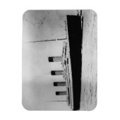 Passenger Liner Steamship RMS Titanic Magneet (Verticaal)