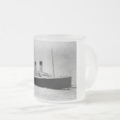 Passenger Liner Steamship RMS Titanic Matglas Koffiemok (Voorkant rechts)