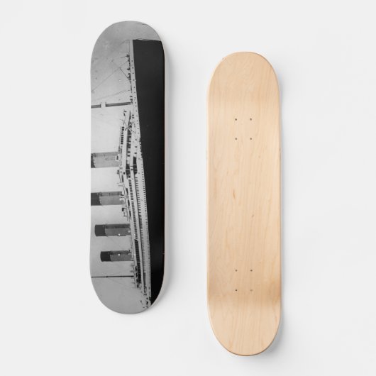 Passenger Liner Steamship RMS Titanic Skateboard (Voorkant)
