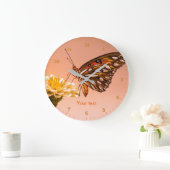 Passie-vlinder personaliseren op zinnia-bloem  grote klok (Huis)