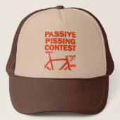 Passive Pissingwedstrijd Trucker Pet (Voorkant)