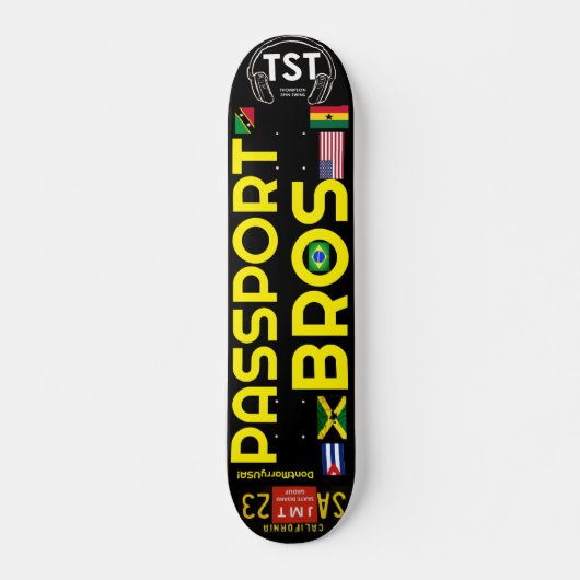 PASSPORT BROS 7 3/4" Skateboard Dek (Voorkant)
