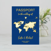 Passport Wedding Destination Gold Foil Adventure Folie Uitnodiging (Staand Voorkant)