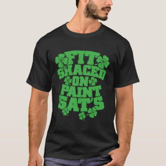 Past in de schaduw op Paint Sat's St Patrick's Day T-shirt