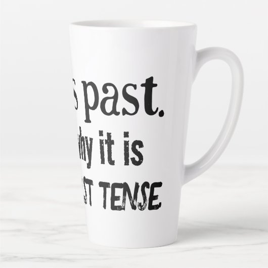 Past is Past: Latte Mok met een Punny Twist (Rechts)