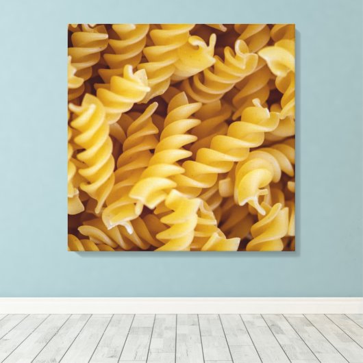 Pasta Fusilli Noodles Canvas Afdruk (Insitu (Houten vloer))