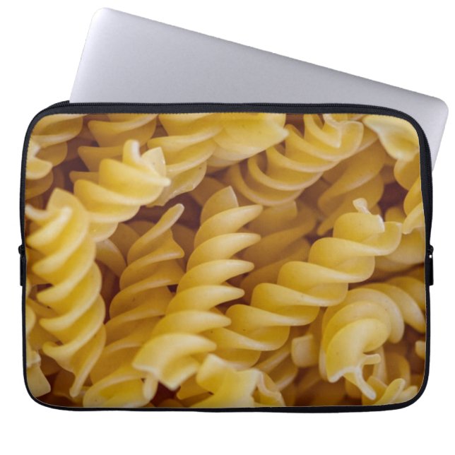 Pasta Fusilli Noodles Laptop Sleeve (Voorkant)