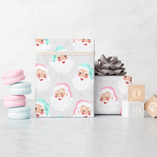 Pasteelkerstkerstman met kerstmis cadeaupapier (Baby Shower)