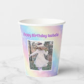 pasteelregenboog met jonge meisjes papieren bekers (Voorkant)