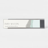 Pastel Aqua Gray Kraft Mountain Wave Torn Edge Bureau Naambordje (Voorkant)