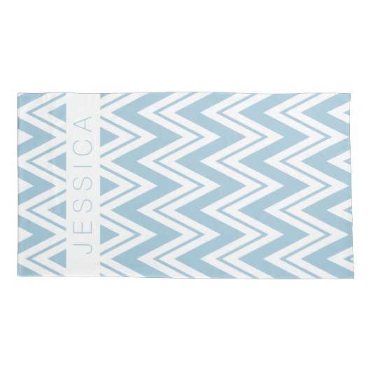 Pastel baby blauw en wit chevron patroon kussensloop (Achterkant)