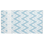 Pastel baby blauw en wit chevron patroon kussensloop (Voorkant)