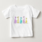 Pastel-Baby in een Baby T-shirt met rij (Voorkant)