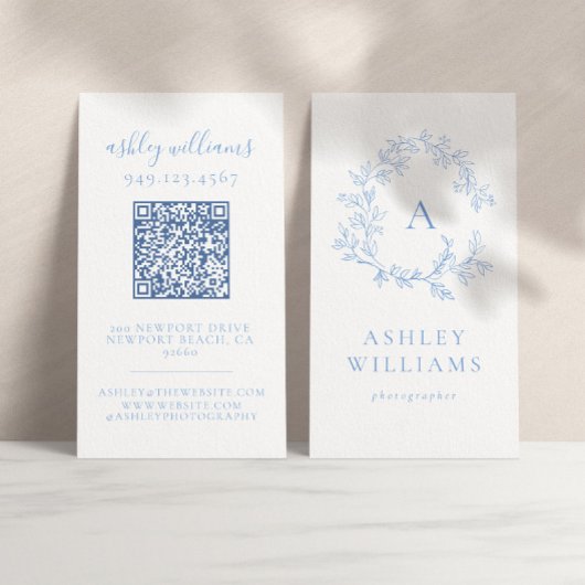 Pastel Blauw Monogram QR Code Bloemkam Visitekaartje