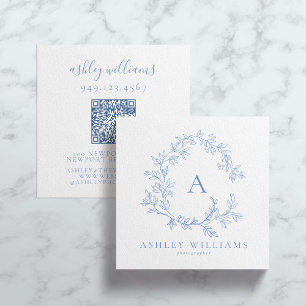 Pastel Blauw QR Code Monogram Bloemkam Vierkante Visitekaartje