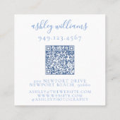 Pastel Blauw QR Code Monogram Bloemkam Vierkante Visitekaartje (Achterkant)