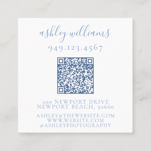Pastel Blauw QR Code Monogram Bloemkam Vierkante Visitekaartje (Achterkant)