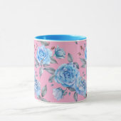 Pastel blauw roos, roze achtergrond, mok (Midden)