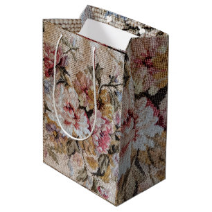 Pastel Bloemengeborduurde Fotografie Medium Cadeauzakje