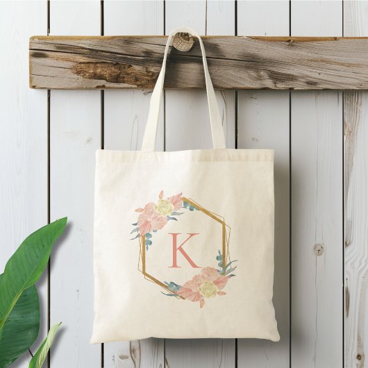 Pastel Bloemenkrans met Initiële Bruidsmeisje Tote Bag