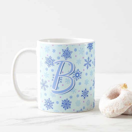 Pastel Blue Baby Blue Snowflakes Aangepast monogra Koffiemok (Met donut)
