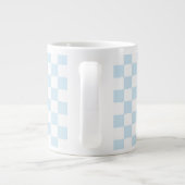 Pastel Blue en White Checkerboard Grote Koffiekop (Achterkant)