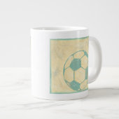 Pastel Blue Voetbal van Chariklia Zarris Grote Koffiekop (Voorkant rechts)