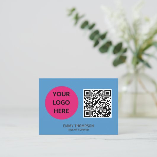 Pastel Blue Wave QR Scan Company Visitekaartje (Staand voorkant)