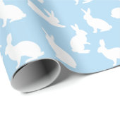 Pastel Blue With White Bunny Pattern Cute Easter Cadeaupapier (Rol Hoek)