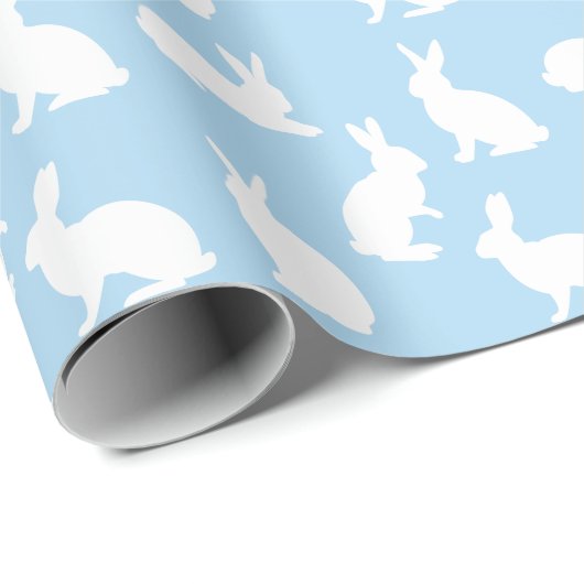 Pastel Blue With White Bunny Pattern Cute Easter Cadeaupapier (Rol Hoek)