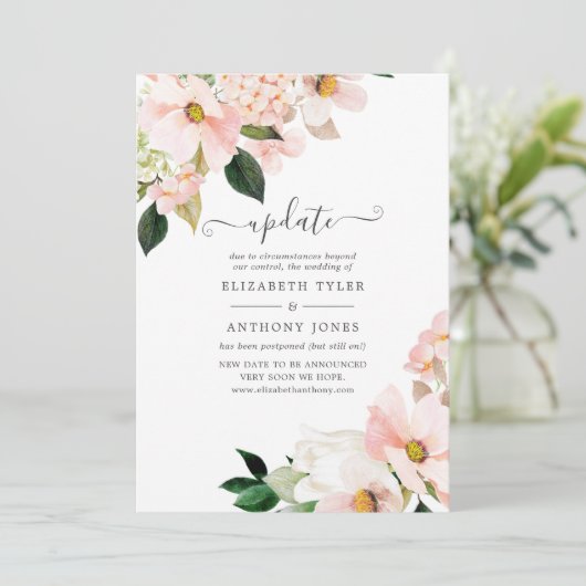 Pastel Blush Pink Floral Spring Weddenschap Update Kaart (Staand voorkant)