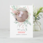 Pastel Blush Roze en Greenery Fotozwangerschap Aankondiging (Staand voorkant)